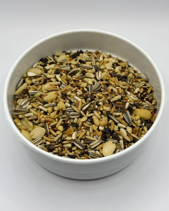 Cardeal e Galo de Campina